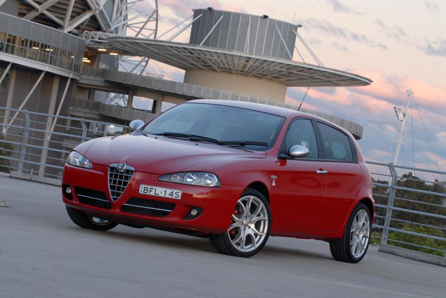  Alfa Romeo 147 Monza (937B) 2008 года  (фото 14 из 15)
